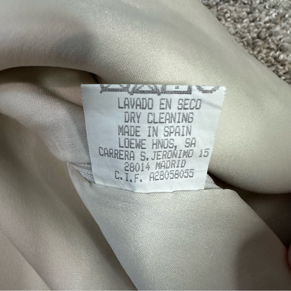 Loewe 100% Silk sleeveless blouse tank cream ivory sz 40 10 Large luxury Rare - Picture 13 of 14
